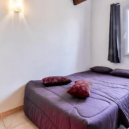 A Pour 6 Pers, Proche - Fr-1-769-16 Holiday home